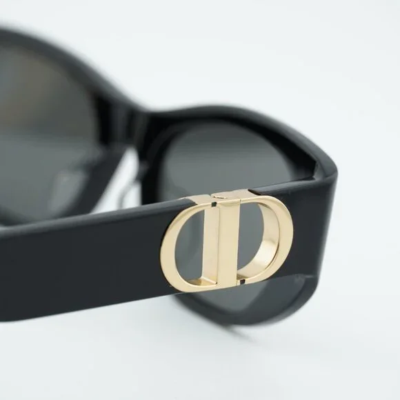 Dior 30MONTAIGNE S9U 01A0 Sunglasses Black Oval Frame, Grey Lenses - Picture 11 of 12